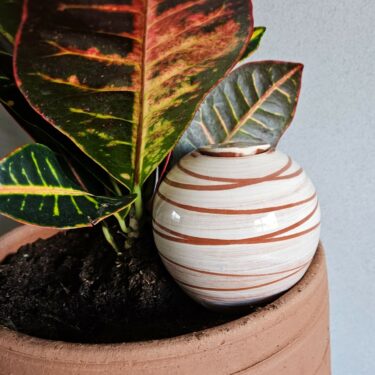 OLLAS A PLANTER CAPPUCINO